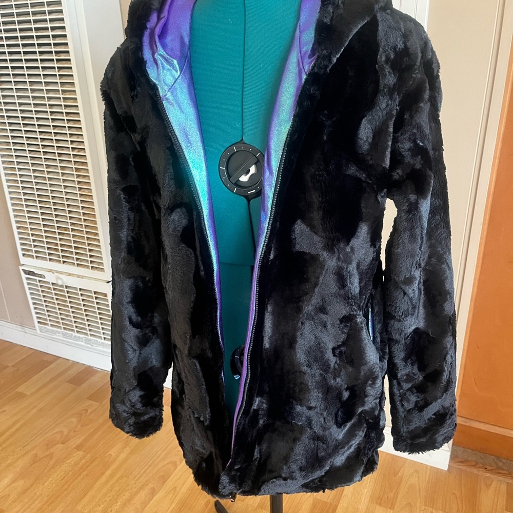 Reversible Iridescent Jacket - Picture 8 of 8